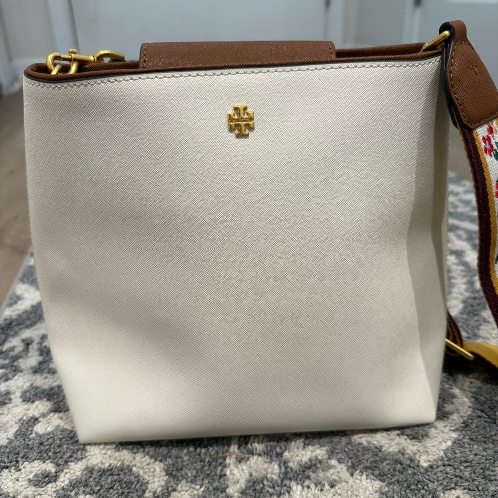 Tory Burch White and Brown Shoulder Bag